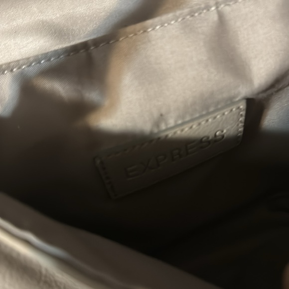 Express long crossbody hobo bag - Picture 4 of 4